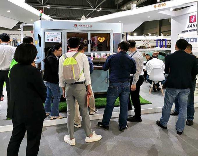 เครื่องพิมพ์หน้าจอ servo ความเร็วสูงเต็ม / เครื่องพิมพ์แบบร้อน สําหรับบุหรี่อิเล็กทรอนิกส์ทรงกลม / วงกลม / สามเหลี่ยม 12