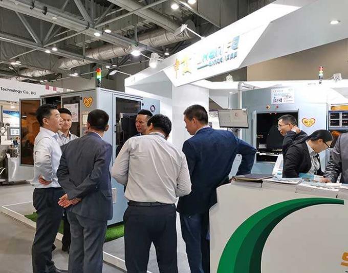 เครื่องพิมพ์หน้าจอ servo ความเร็วสูงเต็ม / เครื่องพิมพ์แบบร้อน สําหรับบุหรี่อิเล็กทรอนิกส์ทรงกลม / วงกลม / สามเหลี่ยม 14